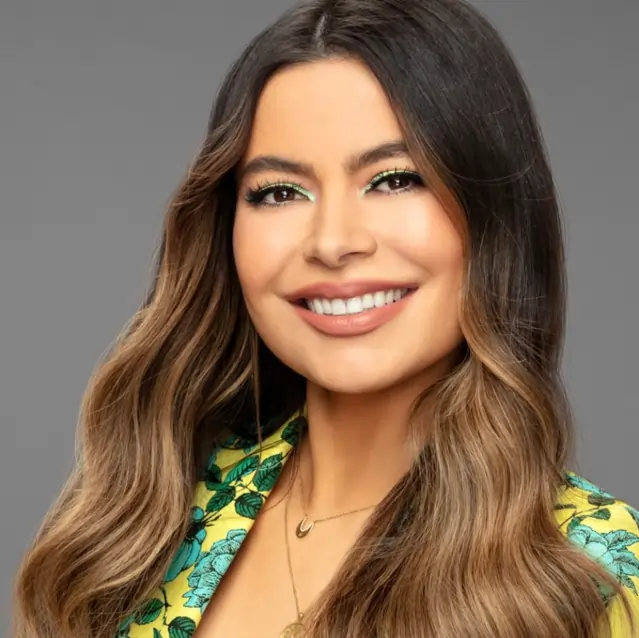 Miranda Cosgrove Net Worth 2025, Age, Height, Weight, Career, And Full Bio